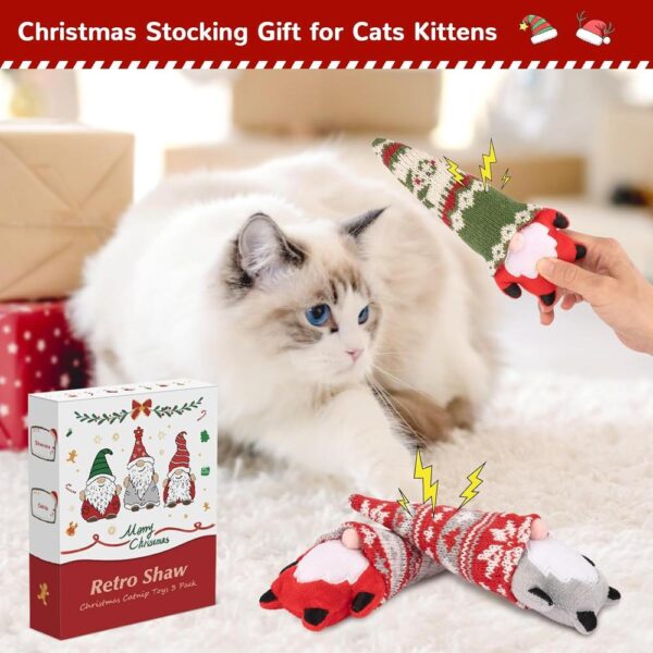 Christmas Catnip Toy Set – Interactive Holiday Chew & Kicker Toys for Indoor Cats (3-Pack)