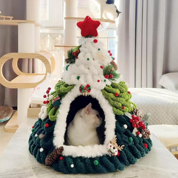 DIY Christmas Tree Cat Bed Kit – Felt Xmas Pet House, Holiday Craft Project for Cats & Kittens